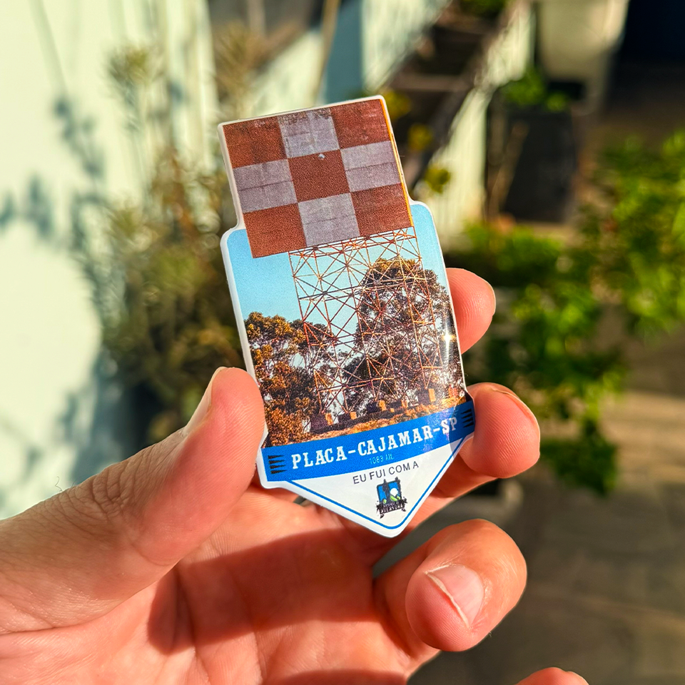 ADESIVO RESINADO PLACA 01